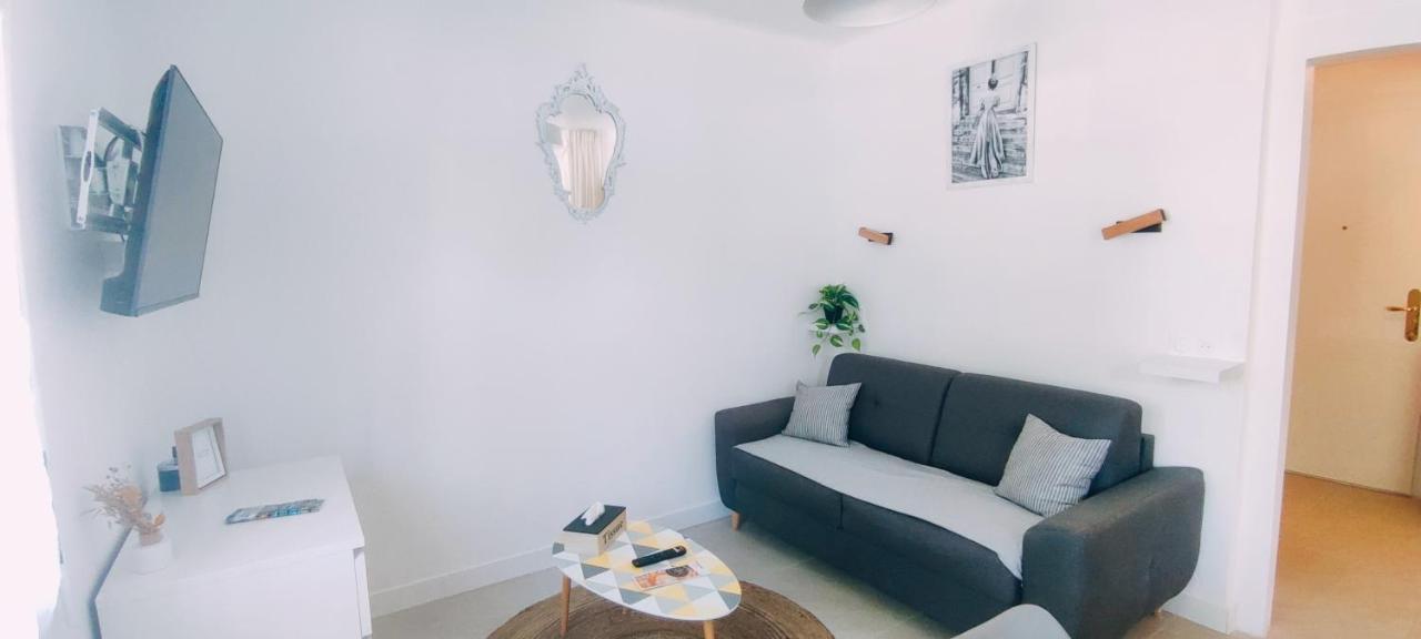 Appartamento Le Studio des Tours Arles Esterno foto